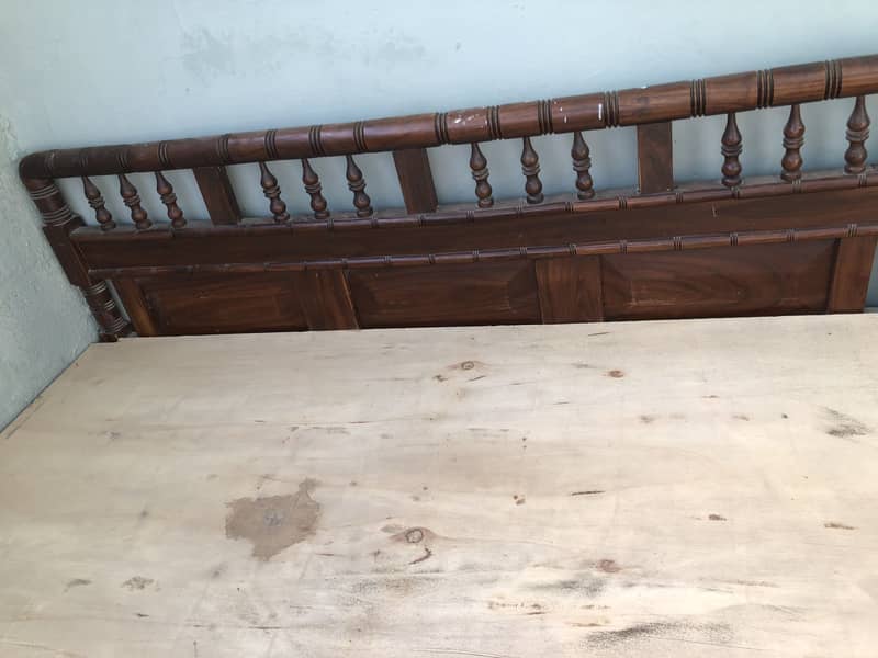 Double bed with Mattress contact on whatsapp 03166920463 2