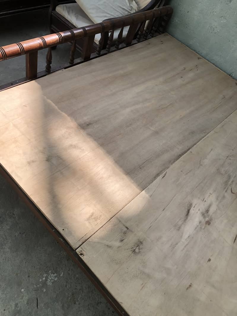 Double bed with Mattress contact on whatsapp 03166920463 7