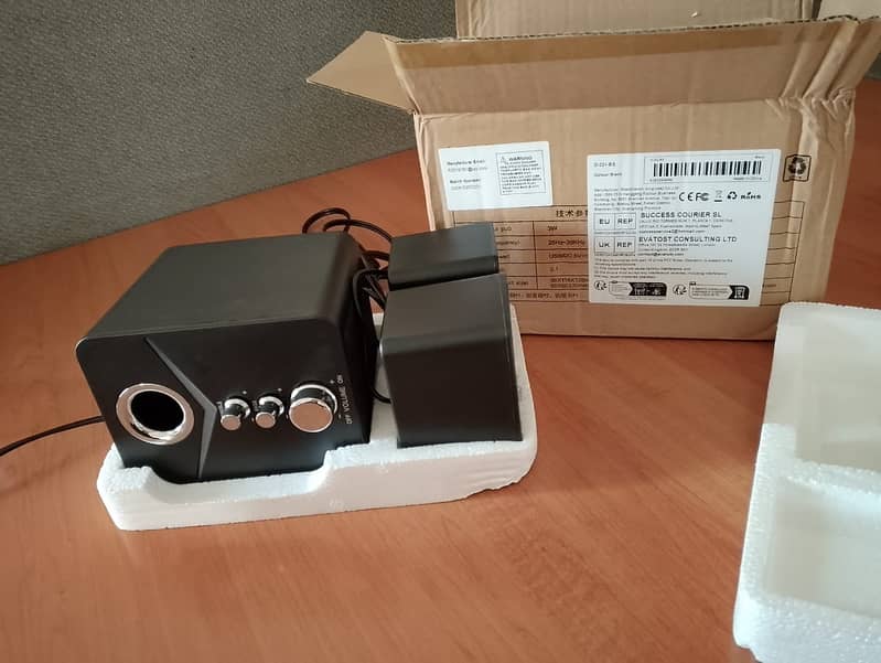 D-221 3 in 1 Home Speaker Set 3.5mm Wired Computer PC Speakers USB Po 0