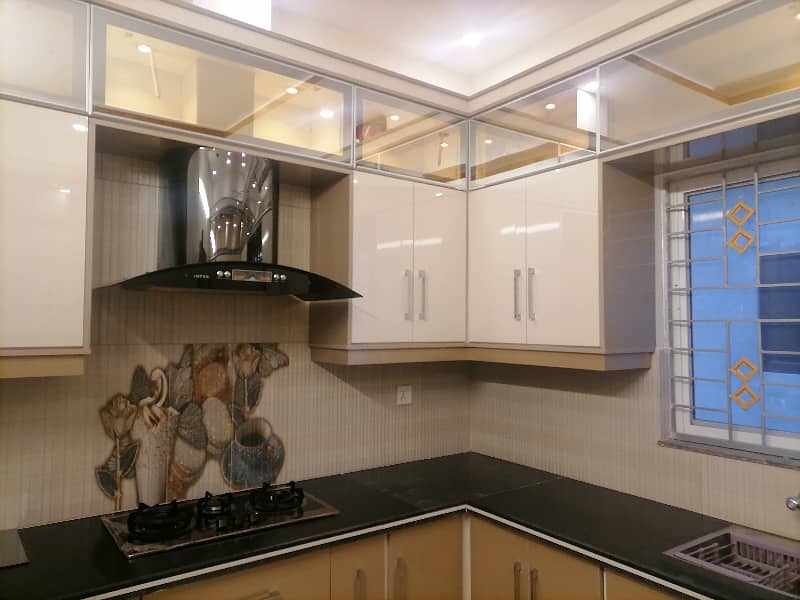 Gorgeous 10 Marla Lower Portion For rent Available In Punjab University Society Phase 2 2