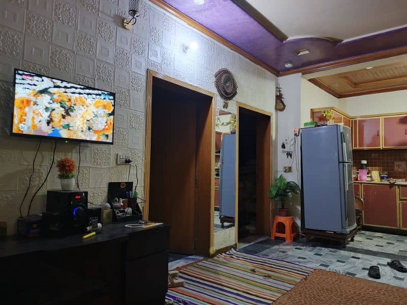 Raza boys Hostel single and sharing seat available 17