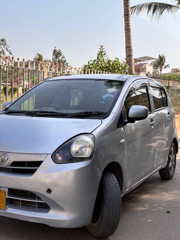 Daihatsu Mira 2012 0