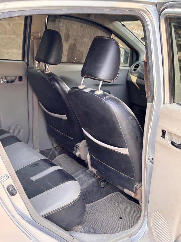 Daihatsu Mira 2012 3