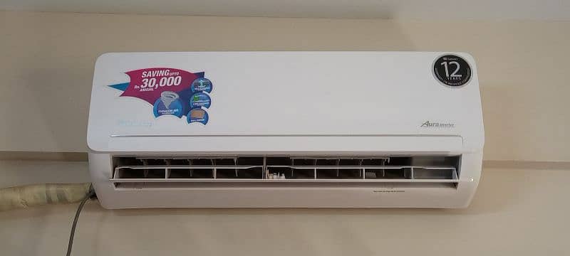 Dawlance Aura 1 ton, split Ac, inverter 1