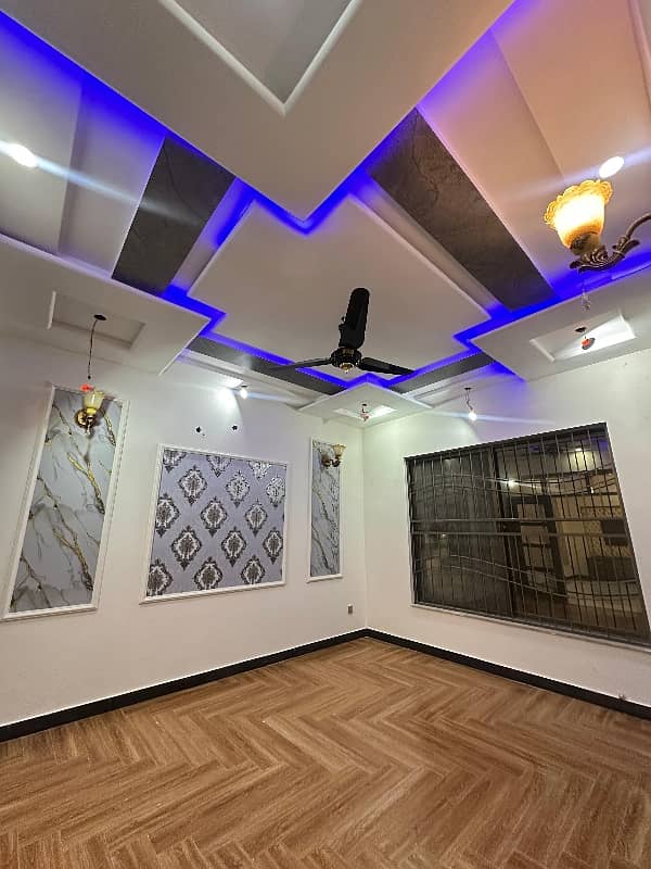 Double Storey 10 Marla House For sale In Central Park - Block A Lahore 3