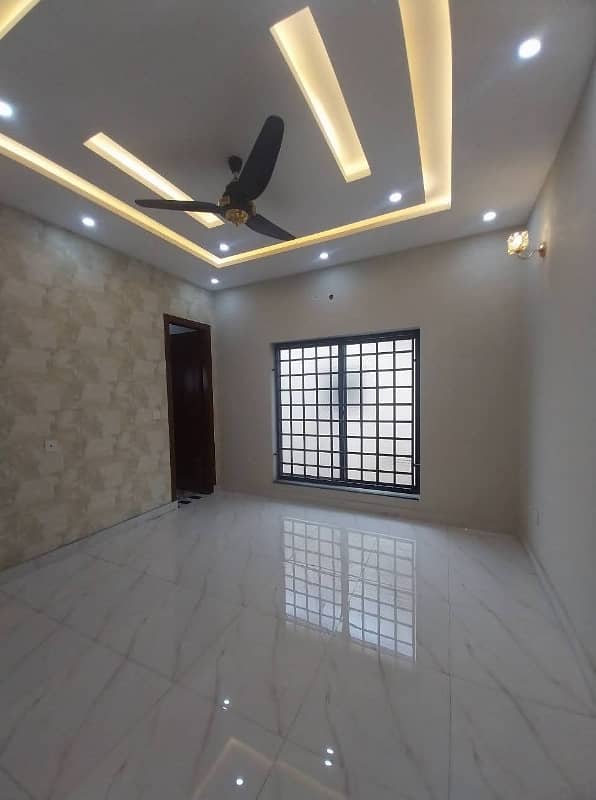 Double Storey 10 Marla House Available In Central Park - Block G For sale 1