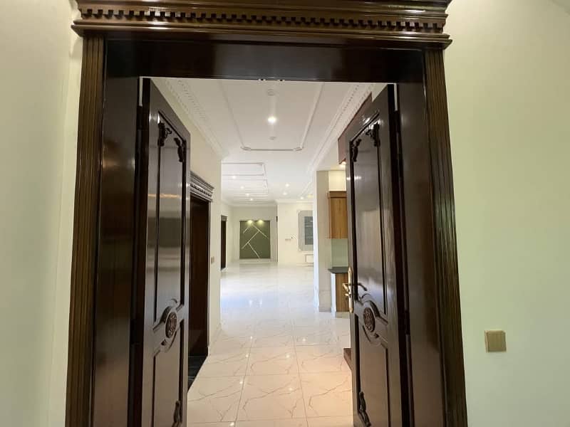 Prime Location House For sale Situated In Central Park - Block B 10