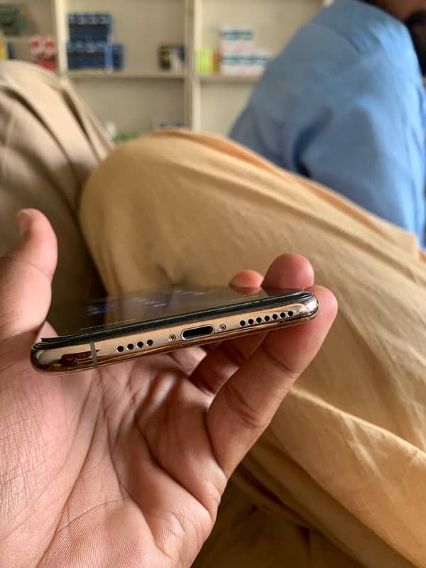 iphone Xsmax 64 gb 0