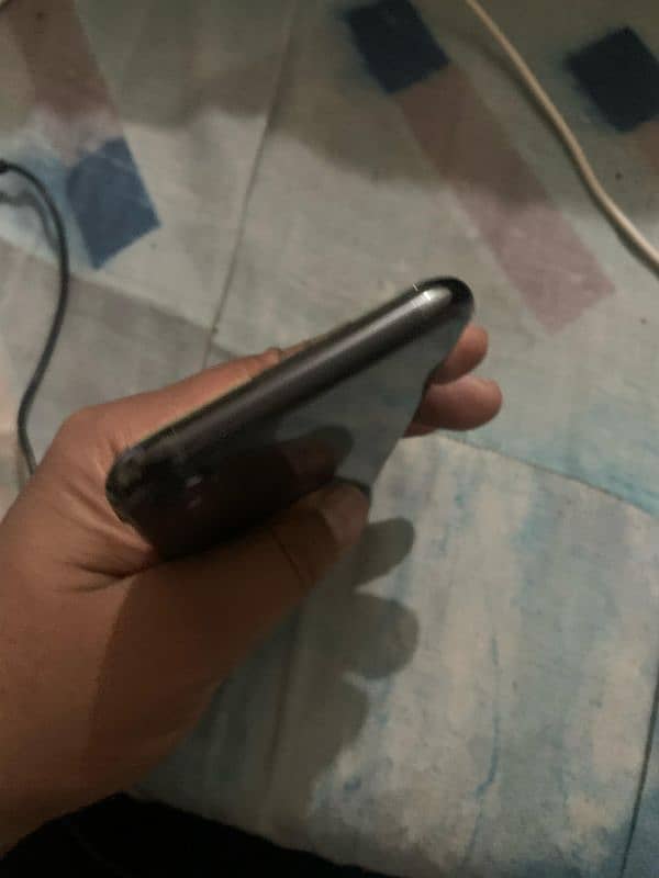 iPhone X Non Pta 9/10 Condition 1