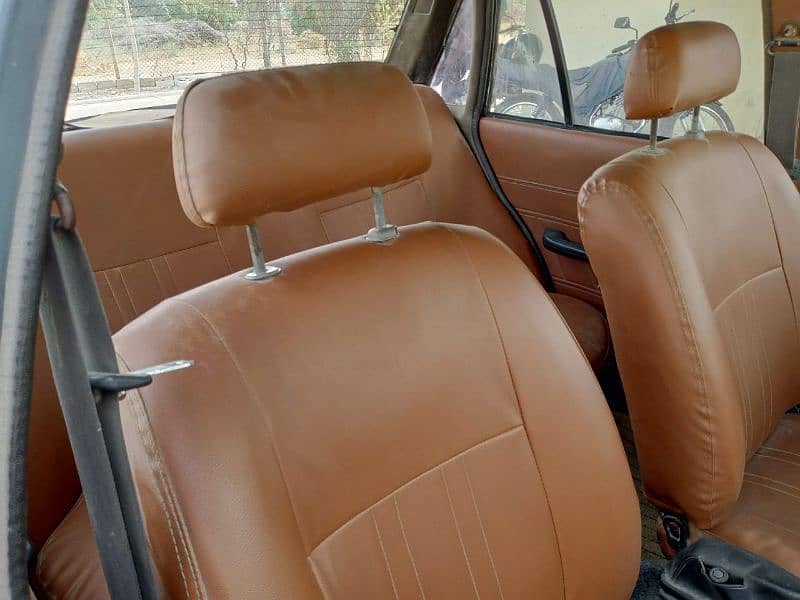Daihatsu Charmant 1984 5