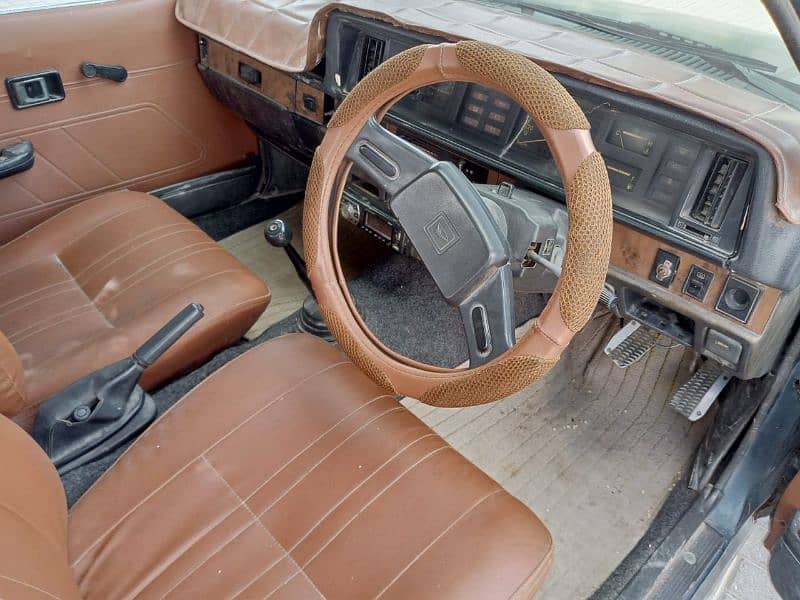 Daihatsu Charmant 1984 6