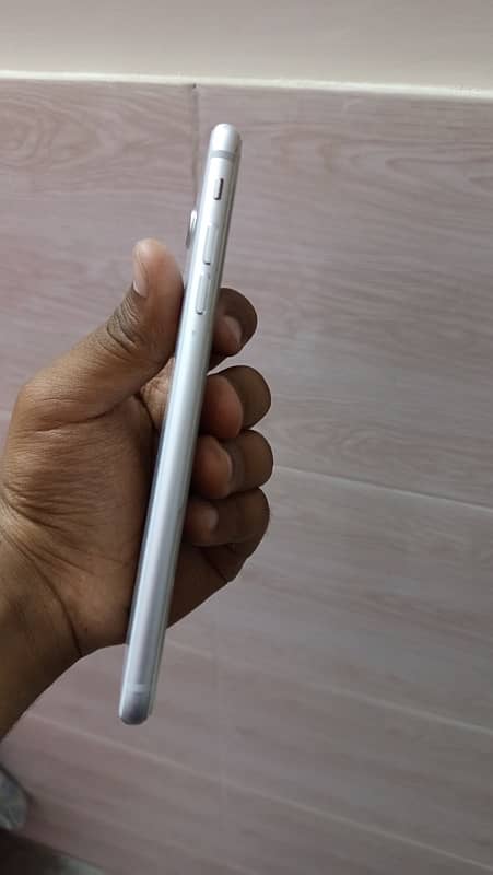 8 plus pta 64 gb with box contact only whatsapp 03356767153 3