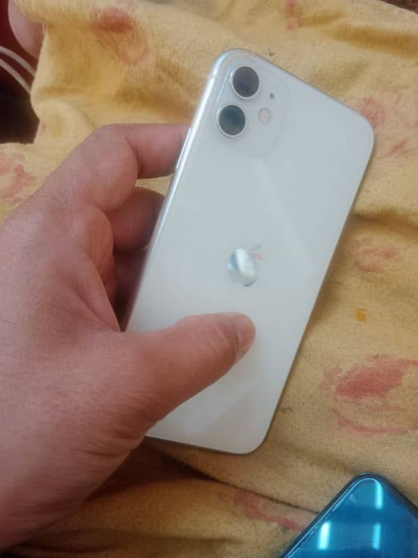 iphone 11 64 gb 10/10 non pta 2