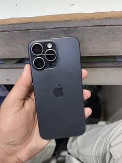 Iphone 15 pro max 256gb J. V