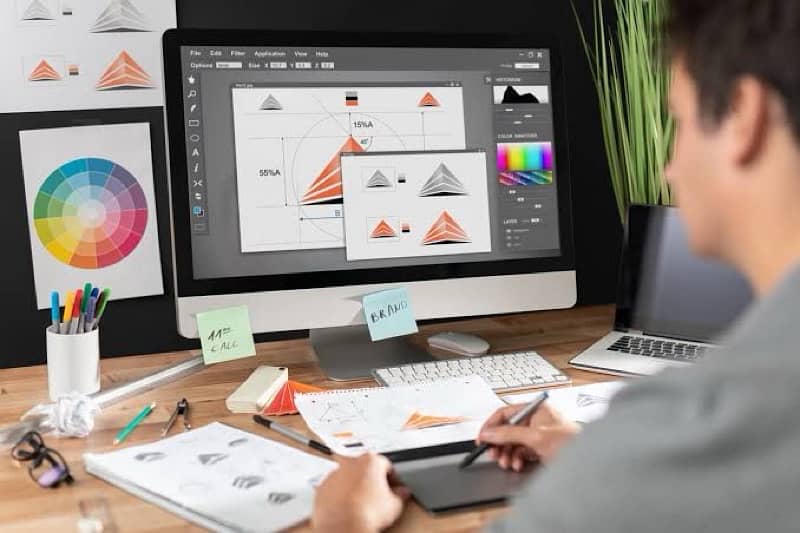 Graphics Designer 0
