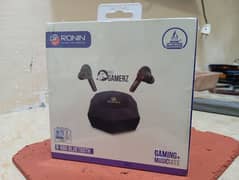 Earbuds