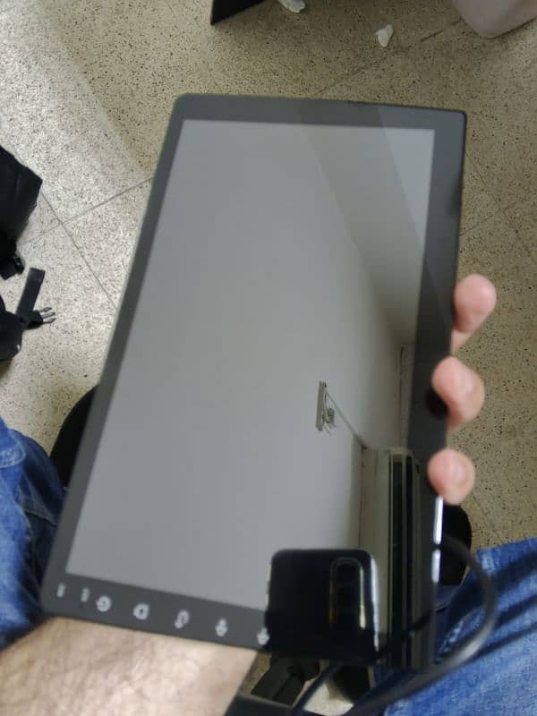 Android pannel for sale using in city 2020 model ,working fine 3