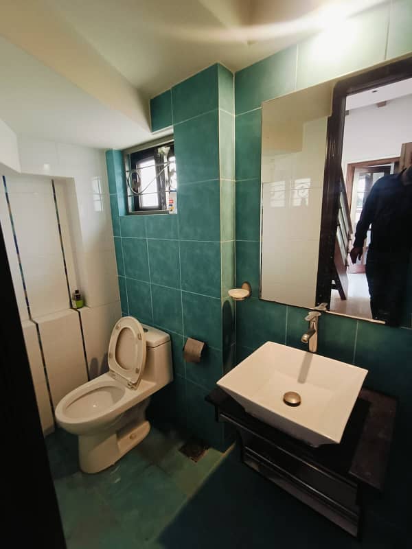 10 Marla Beautiful independent House Available For Rent in DHA Phase 4, AA Block Lahore Cantt 2