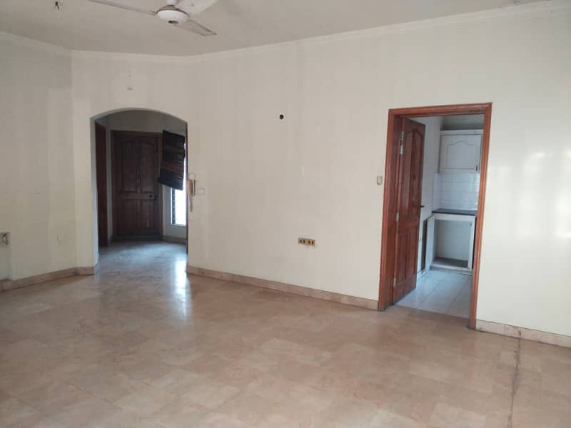 01 Kanal Beautiful Upper Portion Independent Available For Rent In DHA Phase 2, S Block Lahore Cantt 0