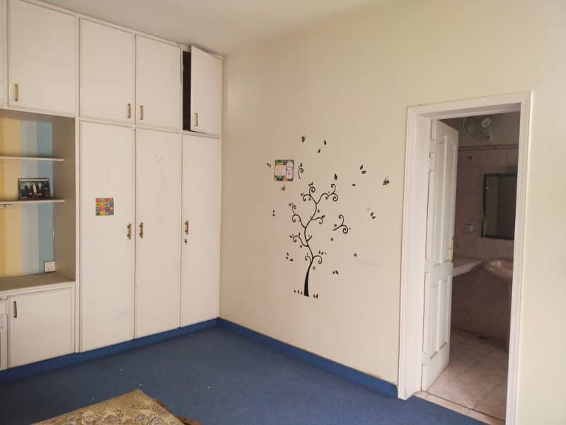 01 Kanal Beautiful Upper Portion Independent Available For Rent In DHA Phase 2, S Block Lahore Cantt 9