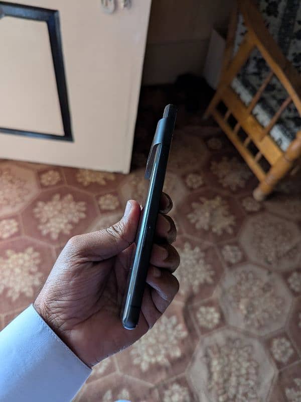 Google pixel 7 128 Gb in excellent condition 5