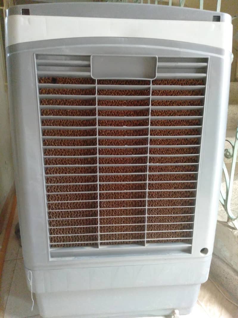 Air cooler model 2024 as good as  new 1