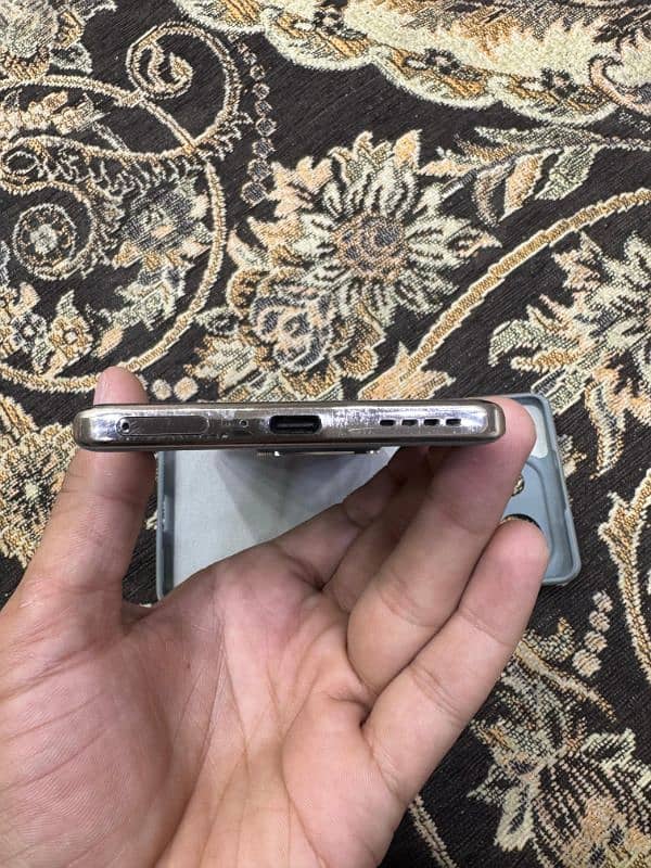 Infinix Zero 30 8/256 10/10 3