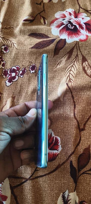 one plus 8 daba charger ni ha only phone he haaa 7