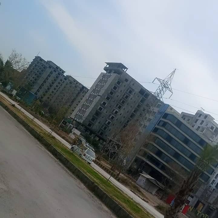 H-13 2 kanal Plot available For Sale Back Front Open 0
