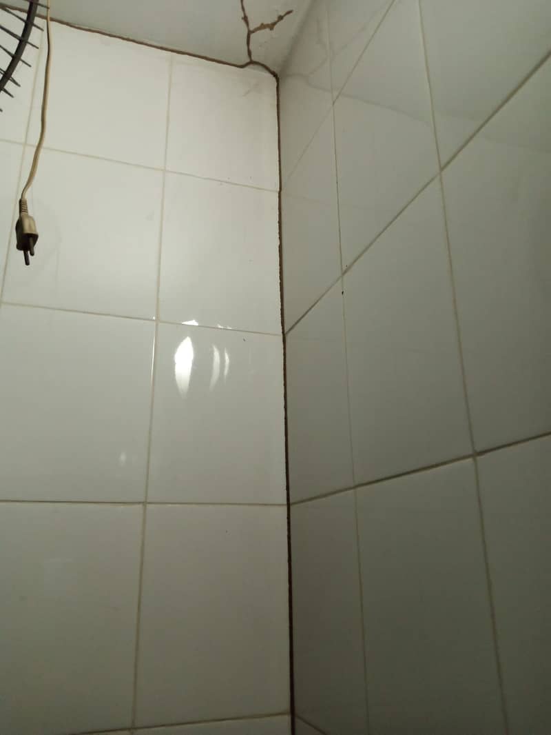 Pest Control/Termite Control/Fumigation Spray/Deemak Control Service 9