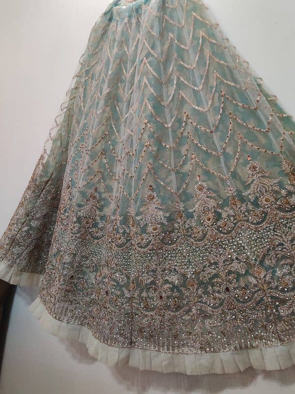 lehenga in good condition ( 1 time use) 4