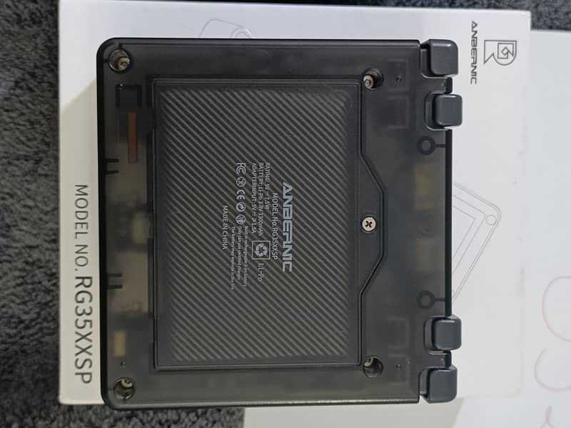 Anbernic rg35xxsp With Carrying Case 6