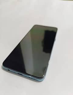 Oppo F15 available for sale