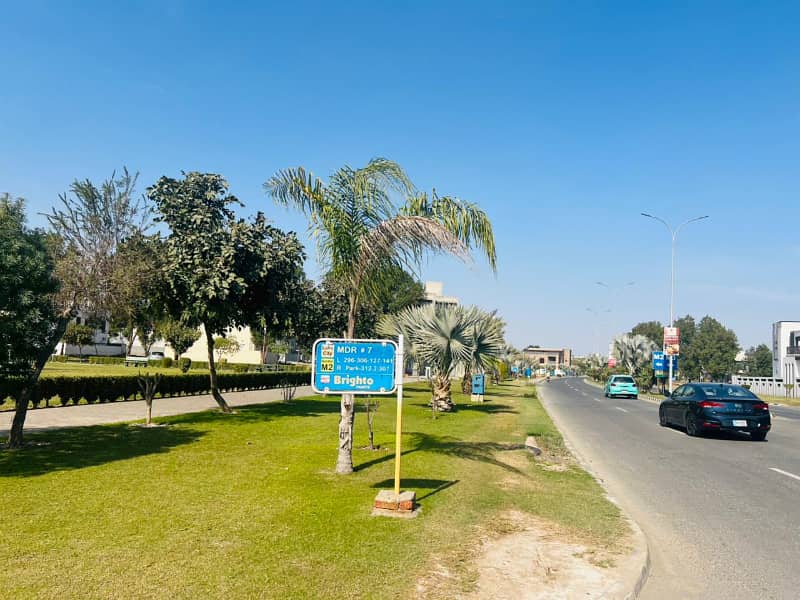4 Kanal Residential Plot On Prime Location Available For Sale In Lake City Sector M-2 4