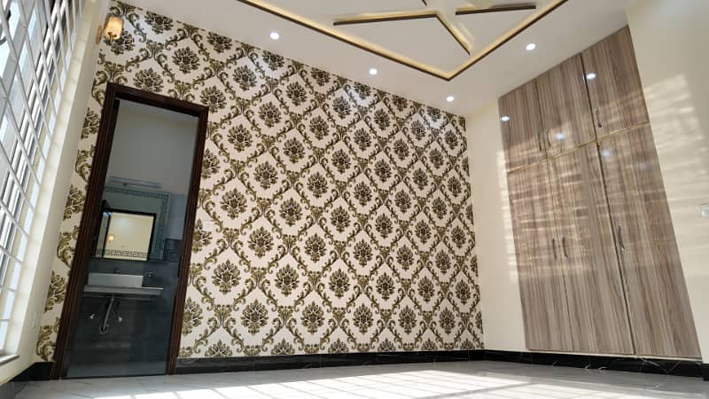 10 Marla Brand New Luxury Upper Portion Available For rent in Sector E 21