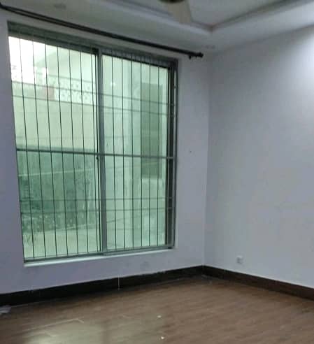 A 4 Marla House Located In Cavalry Extension Is Available For sale 0