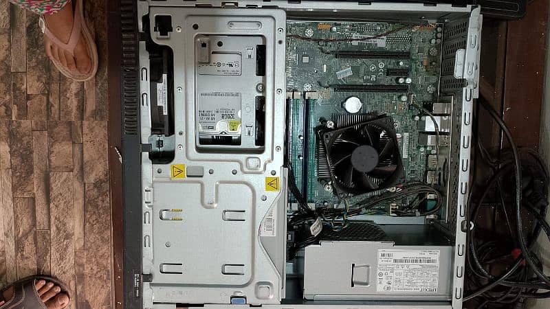 Intel Core i5 4th gen 4570 6GB Ram + 250GB HDD my number 03248520990 3