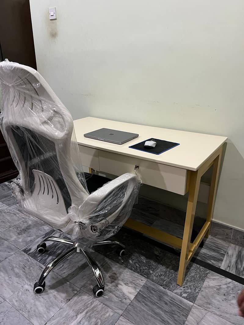 Office Table - Computer Table for home and Office Use 0