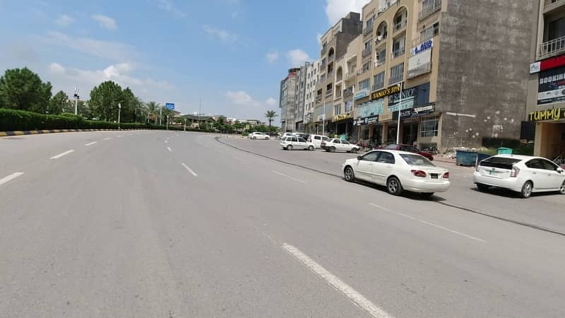 Highly-Desirable Residential Plot Available In Bahria Town Phase 4 For sale 6