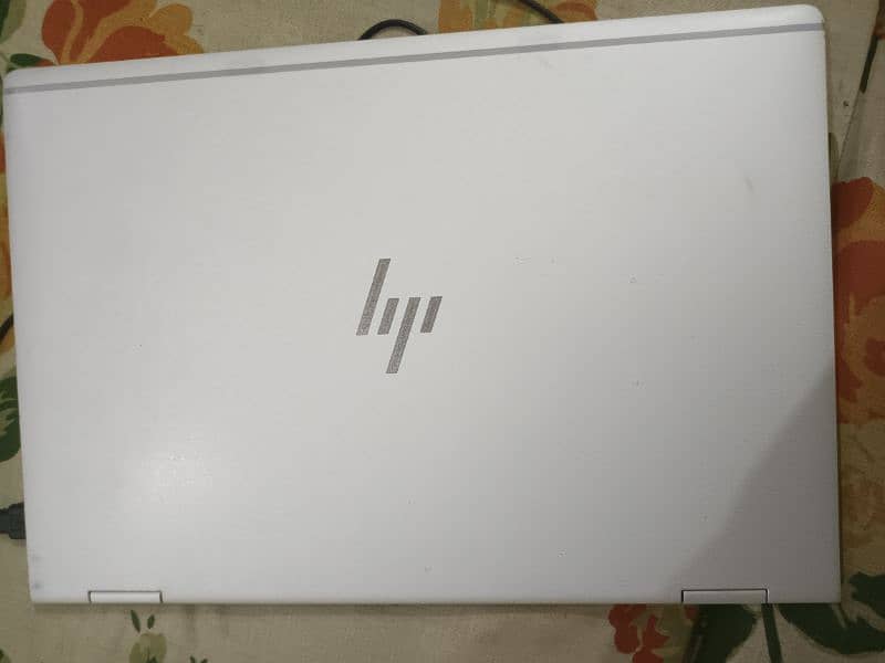 HP 1030 G2 core i5 7th gen 5