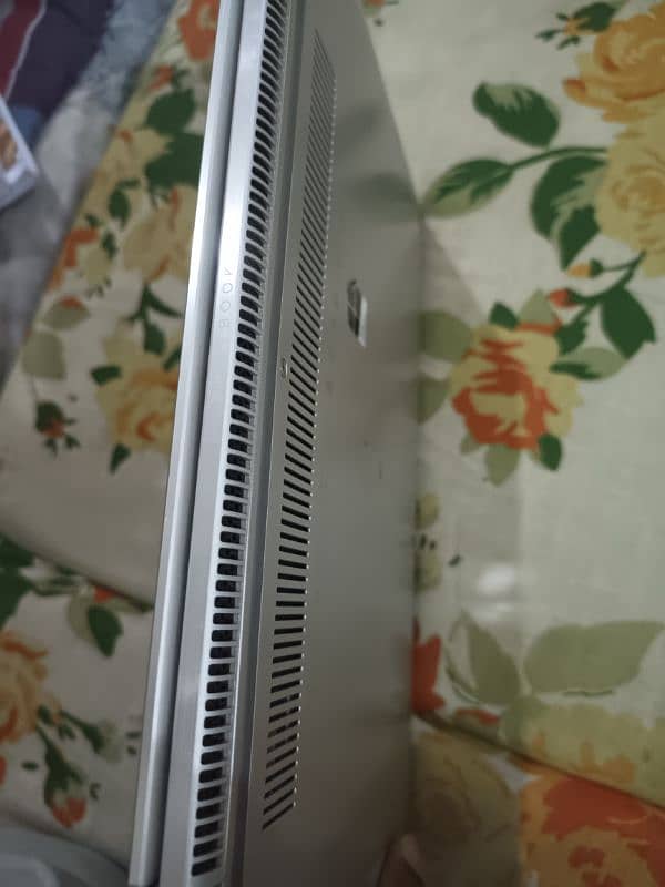 HP 1030 G2 core i5 7th gen 6