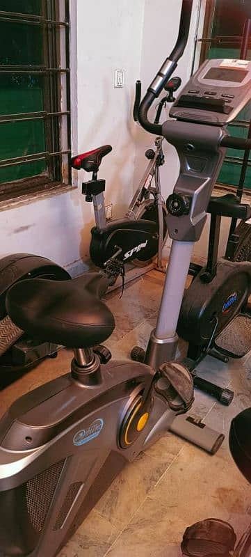 exercise cycle elliptical cross trainer magnetic upright bike gym 1