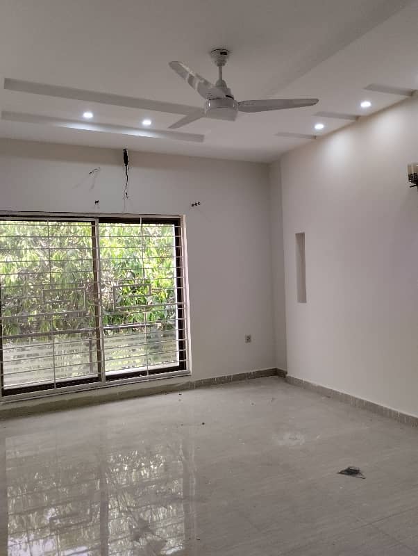 18 Marla Brand New Lock Option Lower lock Upper Portion Available with Gas Original pictures Attached Available For Rent in the Heart of bahria town lahore 17