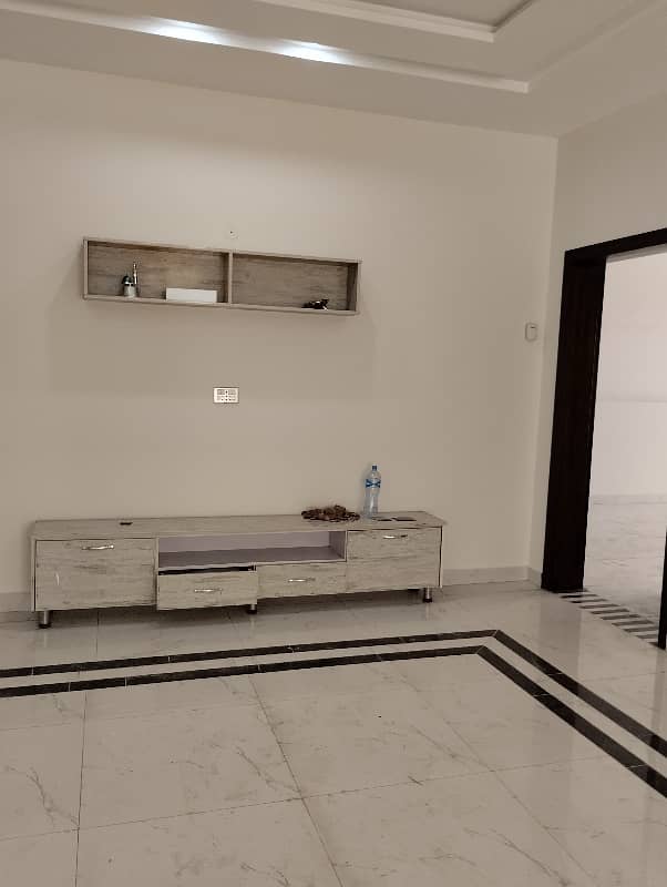 18 Marla Brand New Lock Option Lower lock Upper Portion Available with Gas Original pictures Attached Available For Rent in the Heart of bahria town lahore 22