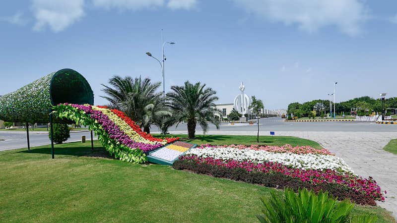 Bahria Orchard 5 Marla Facing Park Plot 3