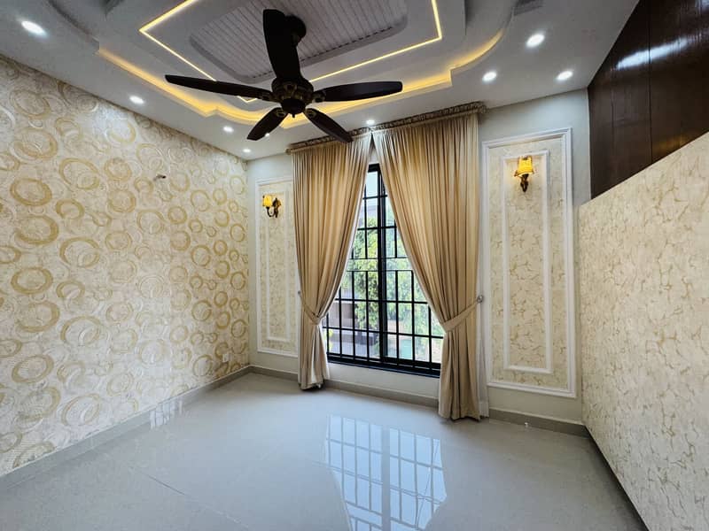 5 Marla Ultra Advance Modern Smart Features Designer Brand New House Meeting With Direct Owner 8