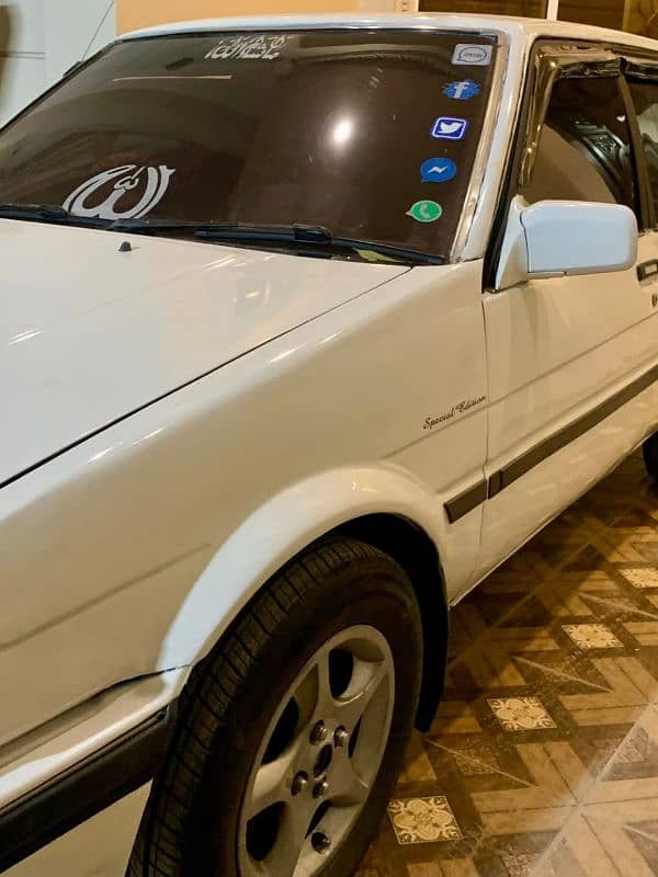 Toyota Corolla 1986 14