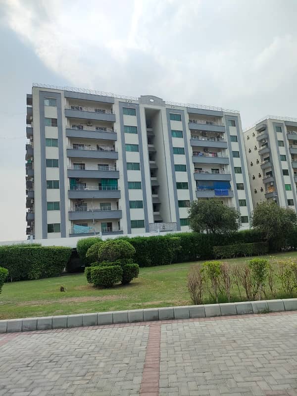 Cheapest 4 Bed 12 Marla Flat On 2nd Floor Available For Rent In Askari 11 Lahore 0
