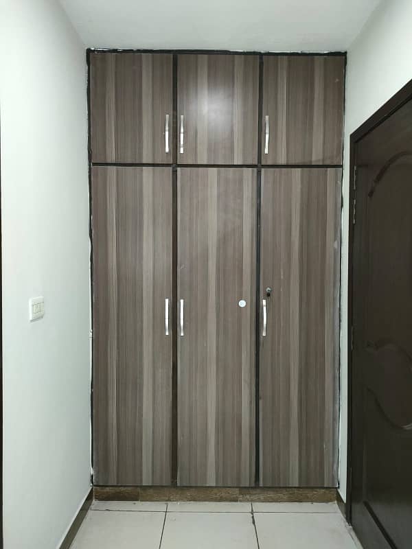 12 Marla 4 Bed Flat On 4th Floor Available For Rent In Askari-11, Lahore 15