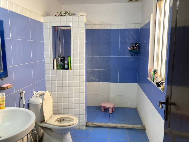 5 Marla Luxury House Available For Sale In Ali Block 5